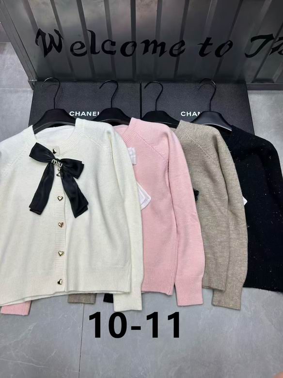 MiuMiu S-XL 19